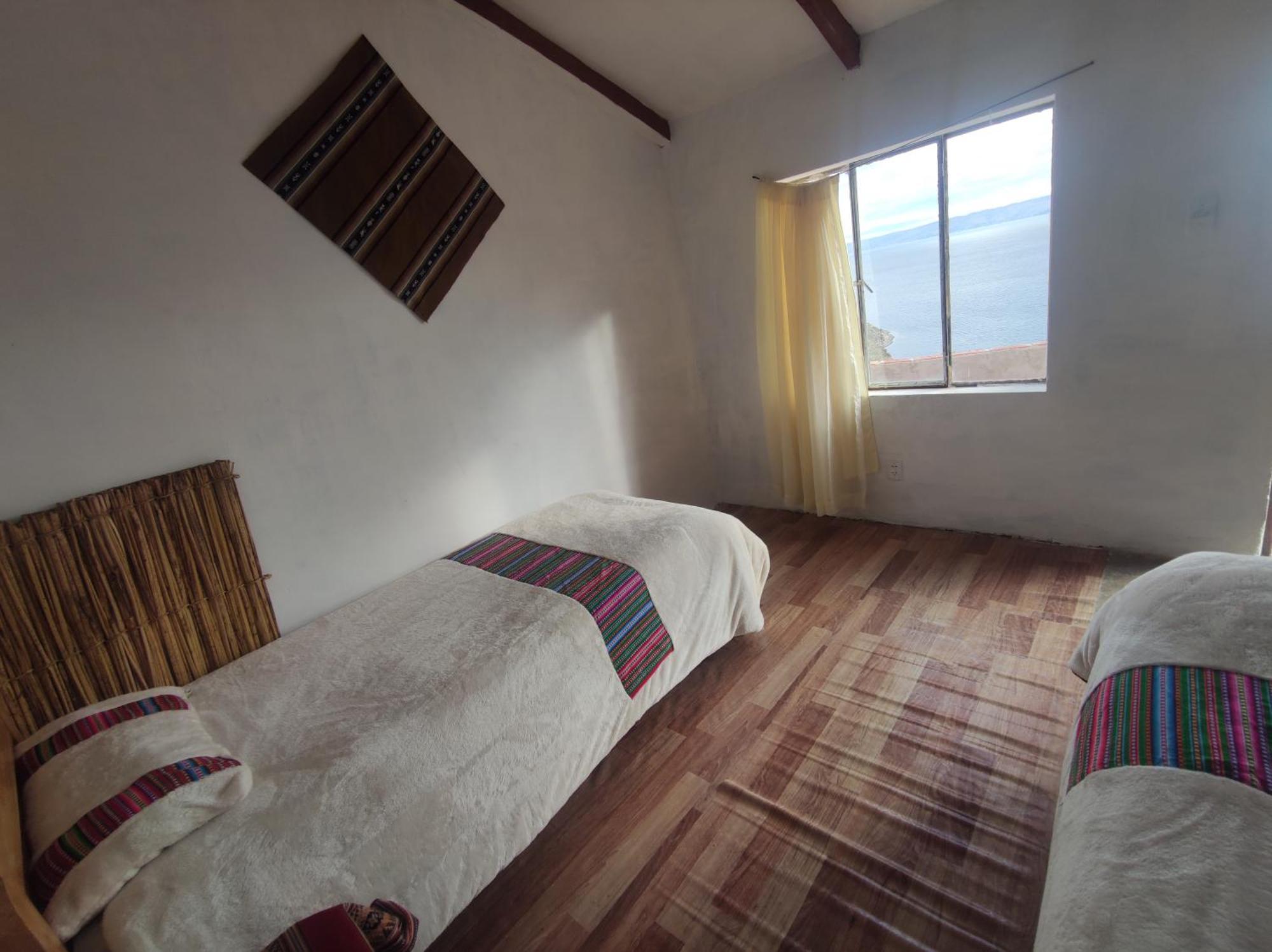 Inti Wasi Lodge Comunidad Yumani Exterior photo